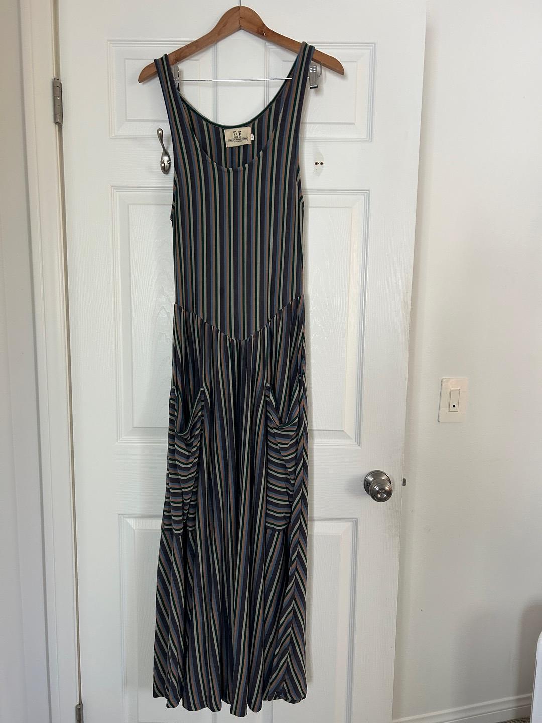 buttoned floral maxi dress böhme Londyn Floral Maxi Dress in Red Size XS, Cotton