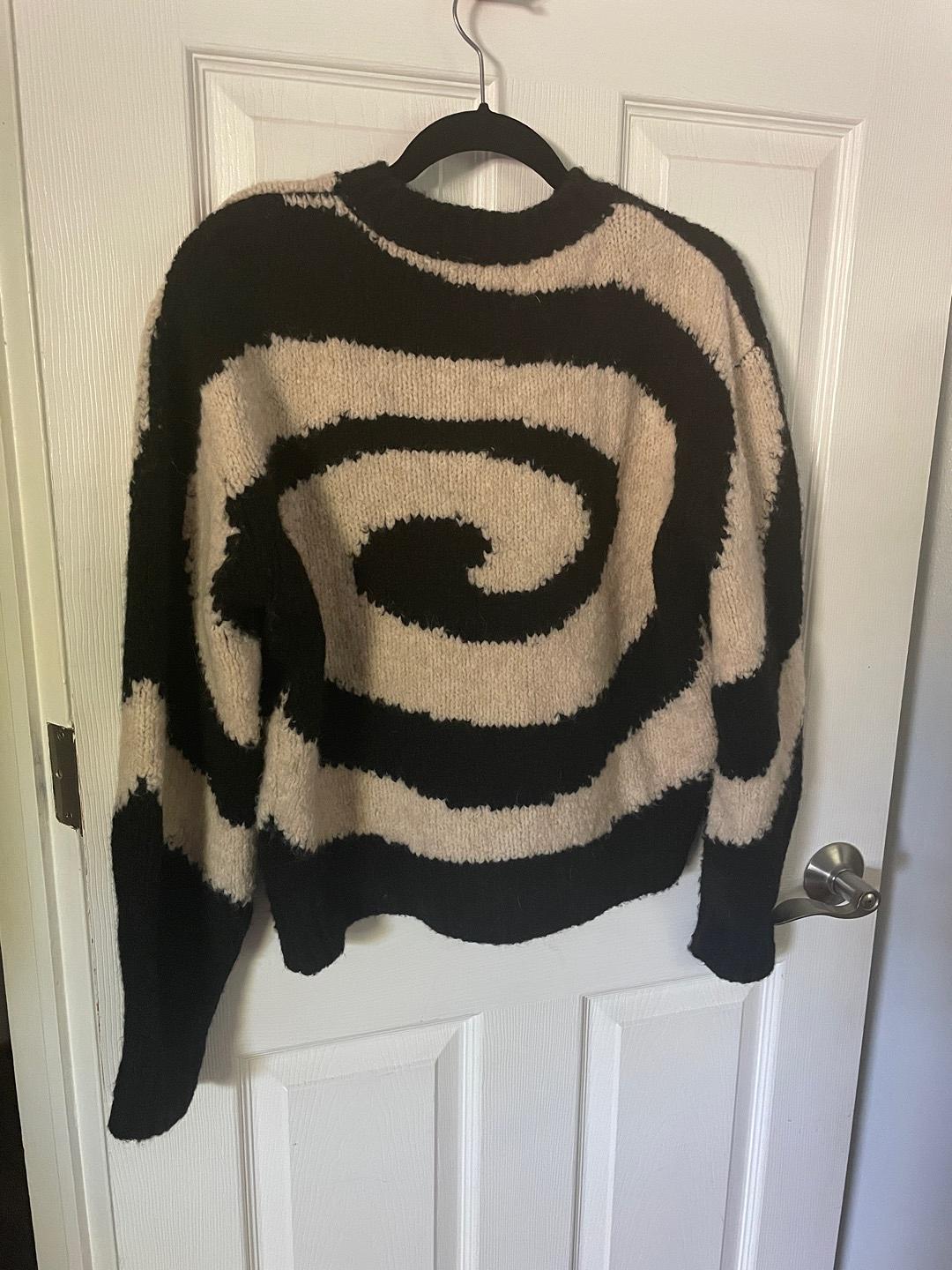 Paloma Wool - spiral sweater - Lucky Sweater