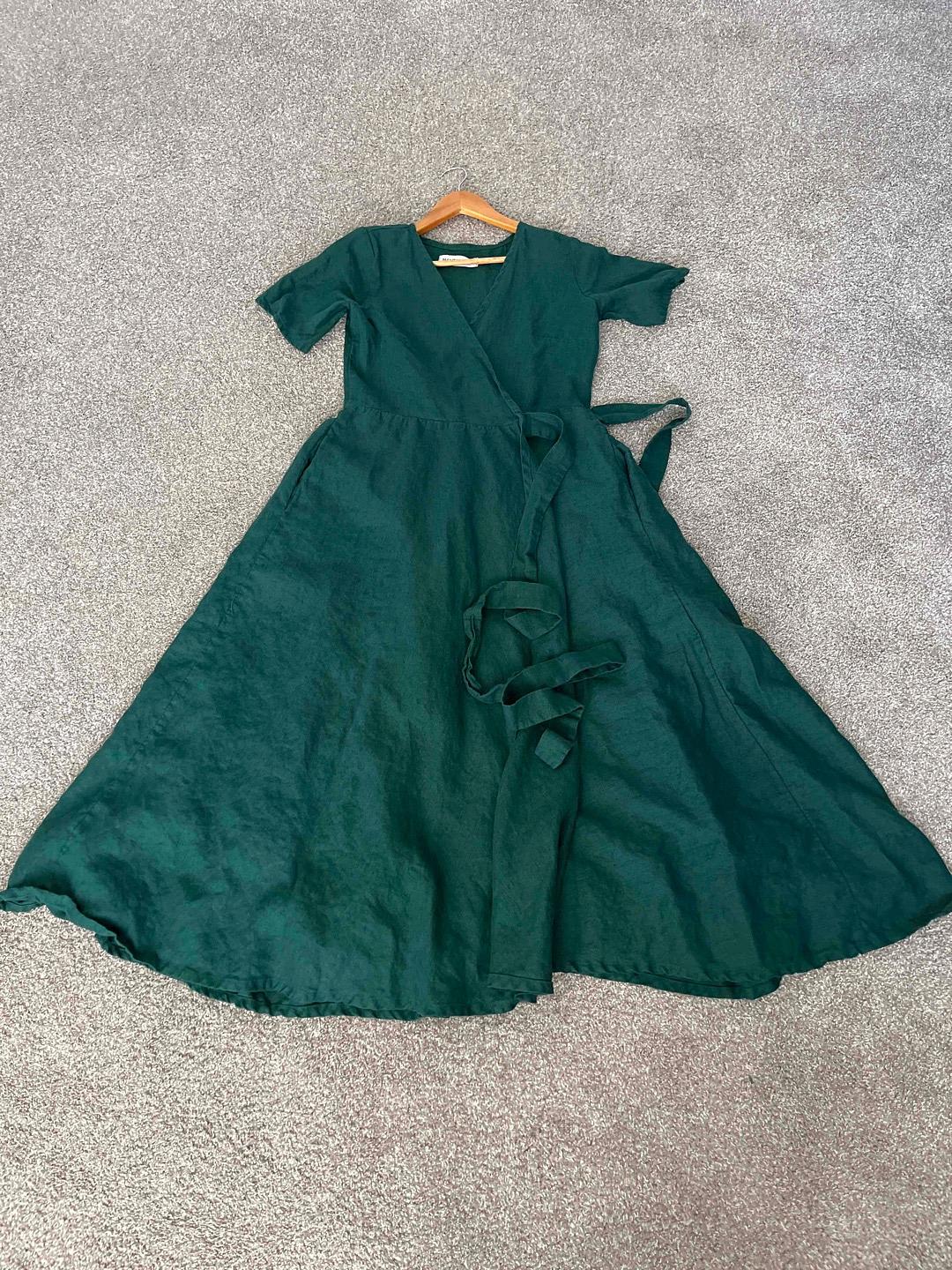 green faux wrap dress Mac Duggal - Green Embellished Faux Wrap Flutter Sleeve Dress main image 0