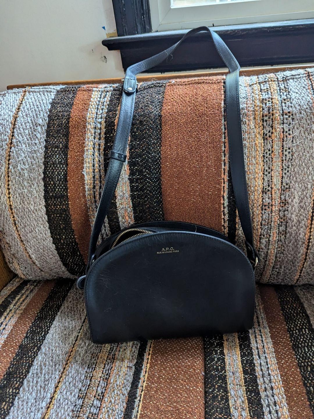APC - Half Moon Bag - Lucky Sweater