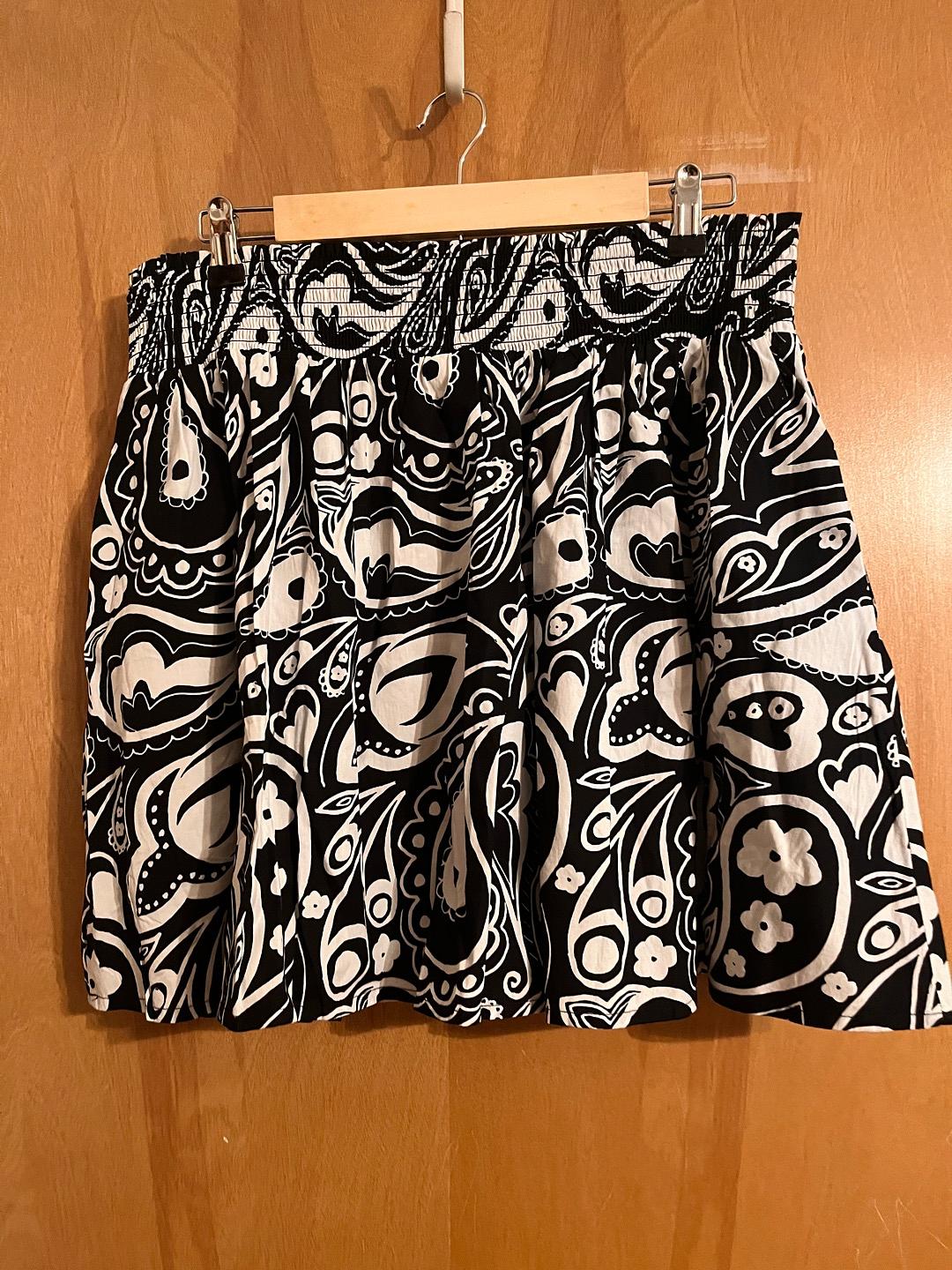 Lucy & Yak - Thea skirt - Lucky Sweater