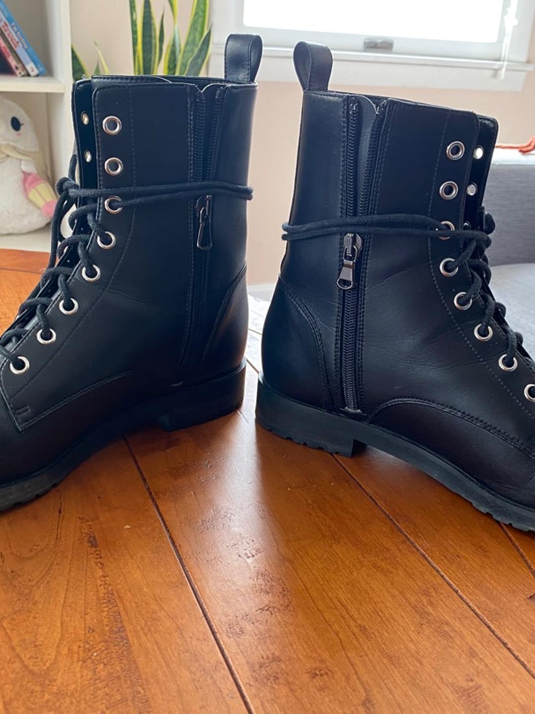 Nicora sinclair boots on sale
