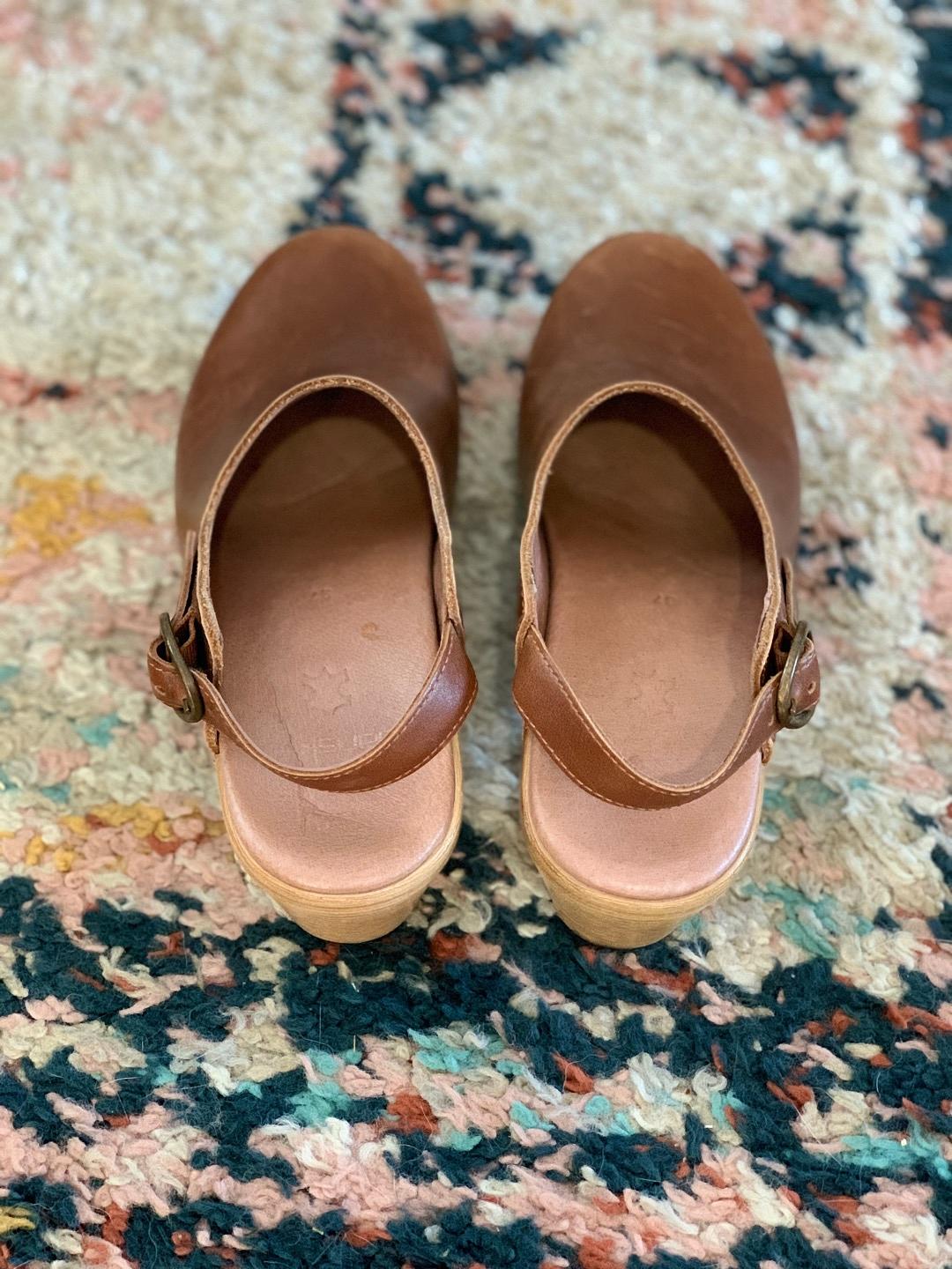 Dansko Professional Clogs Women's Size 37 Camo Suede Leather